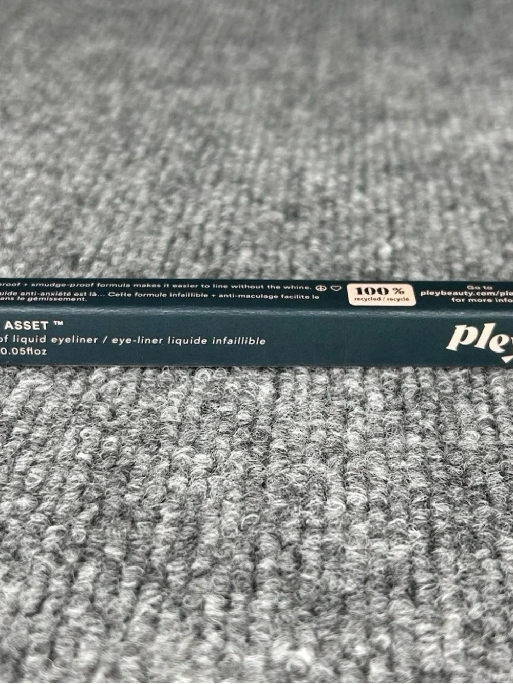 Pley Liquid Asset Foolproof Smudge-Proof Eyeliner WINE OUT/Burgundy 1.7ml NIB